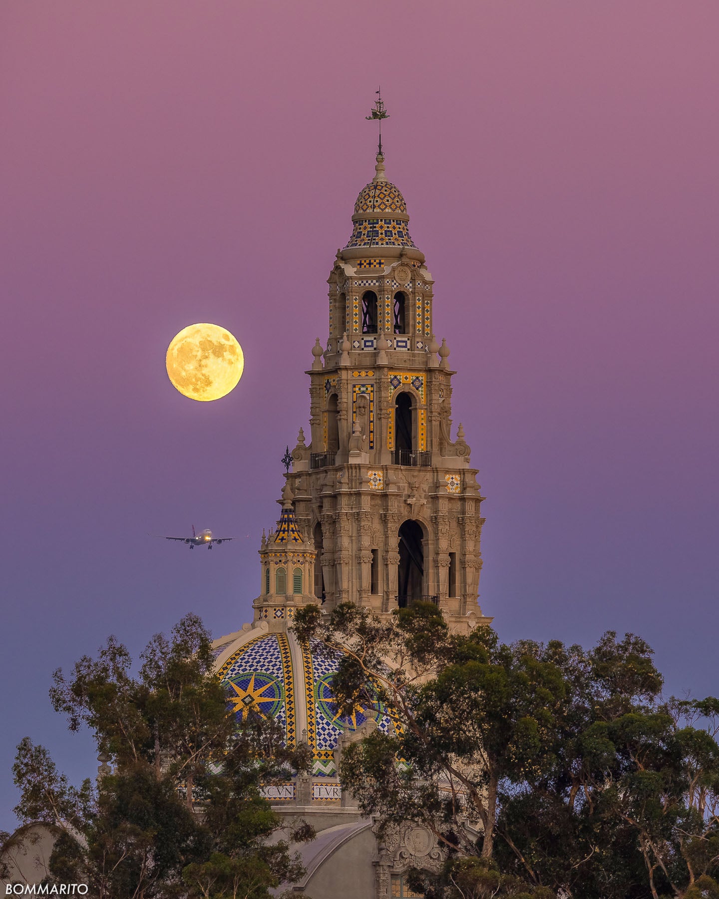 Super Moon Sky