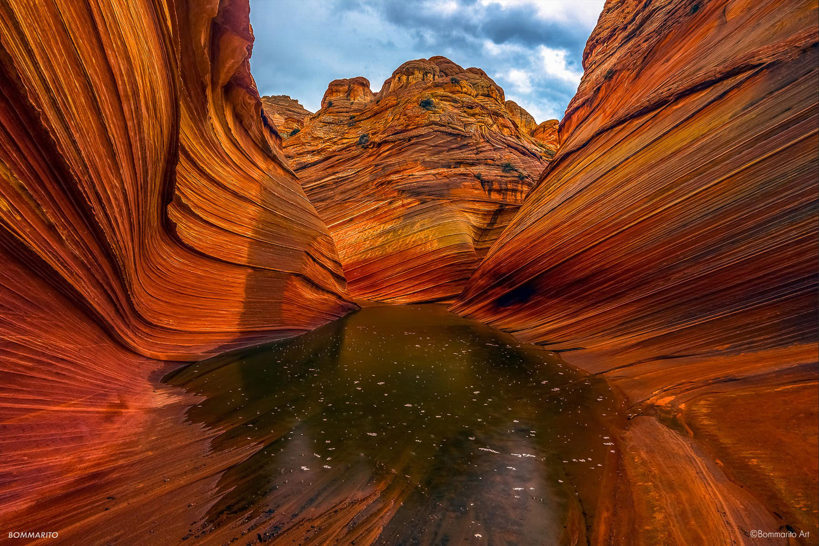 Entrance to the Wave