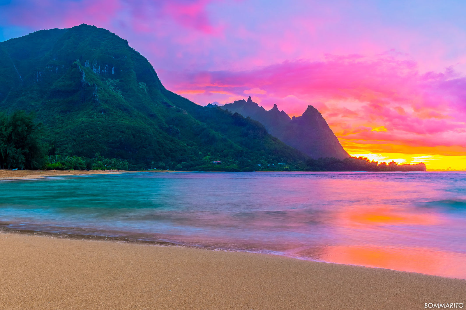 Tunnels Beach - Winter Sunset