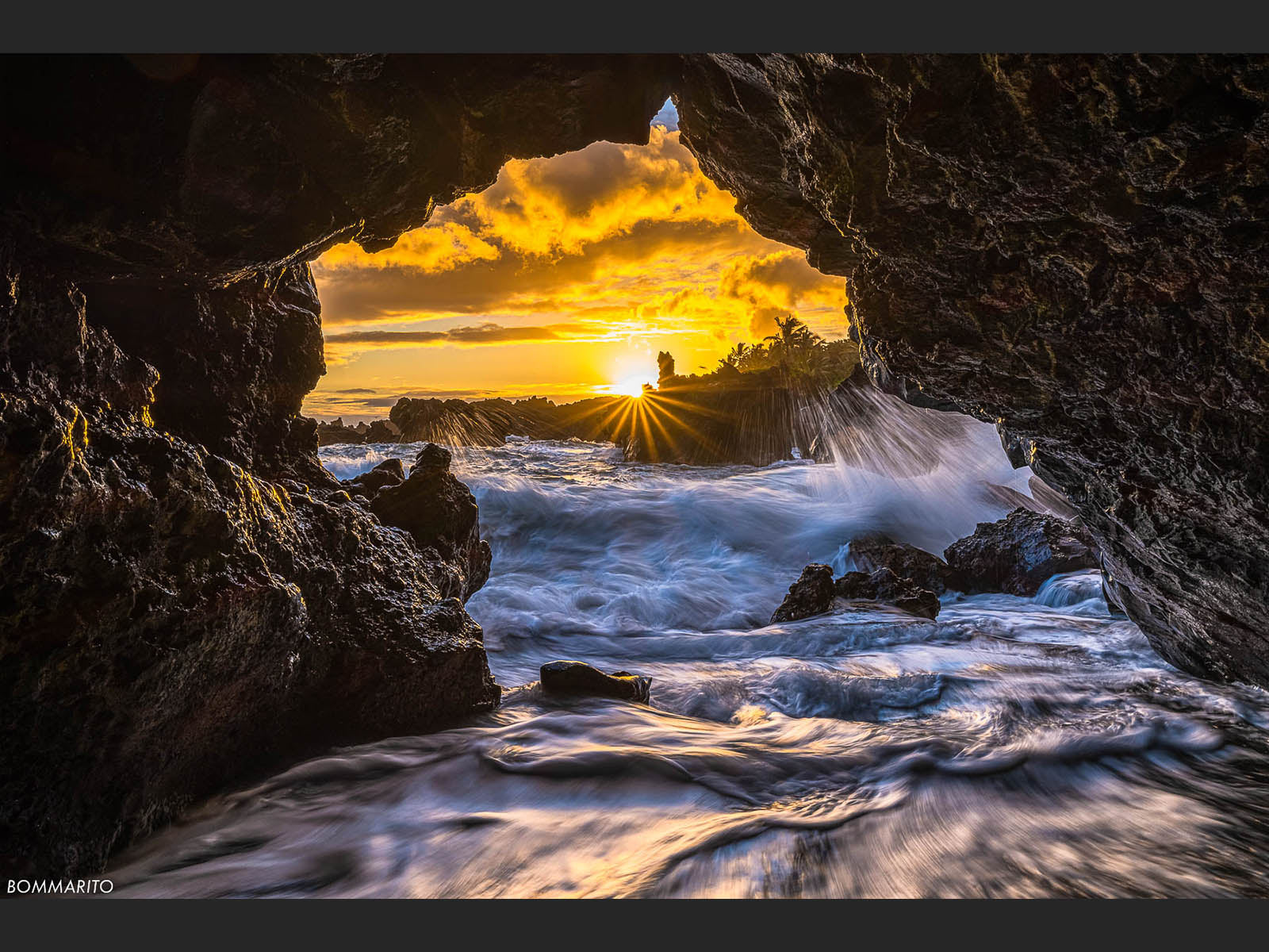 Maui Sun Cave