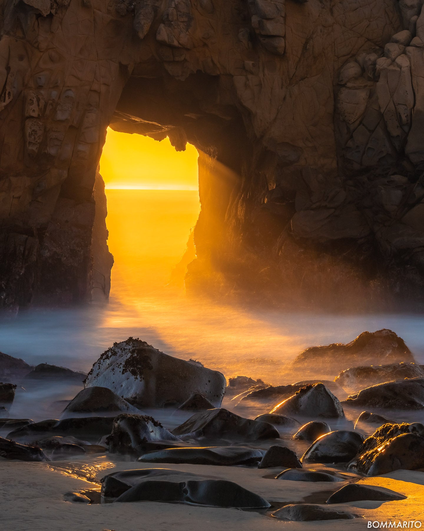 Secret Passage - Pfieffer Beach