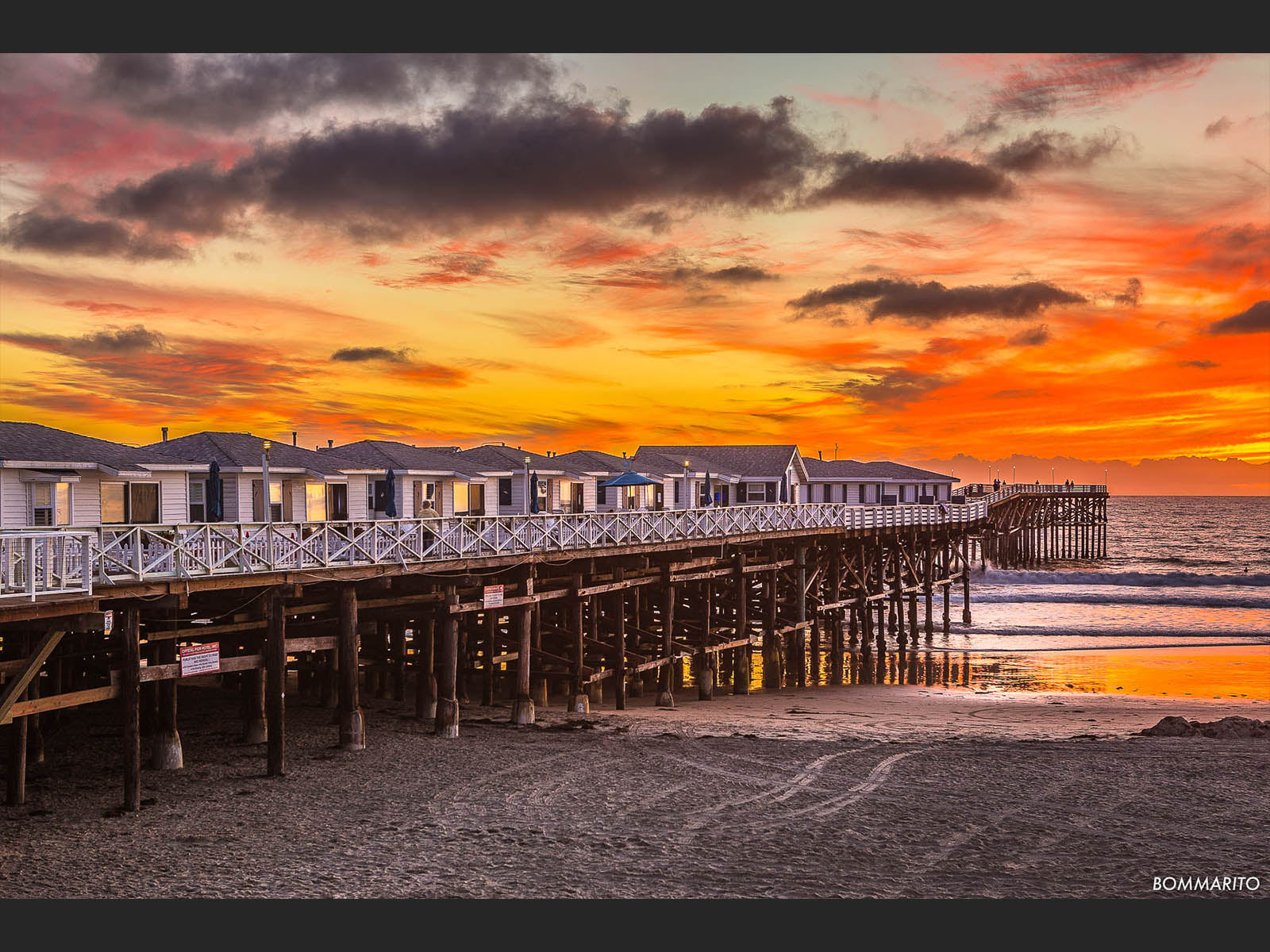 Crystal Pier Cottages