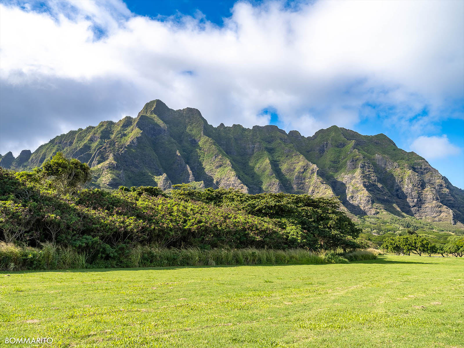 Koʻolau Mountain Range