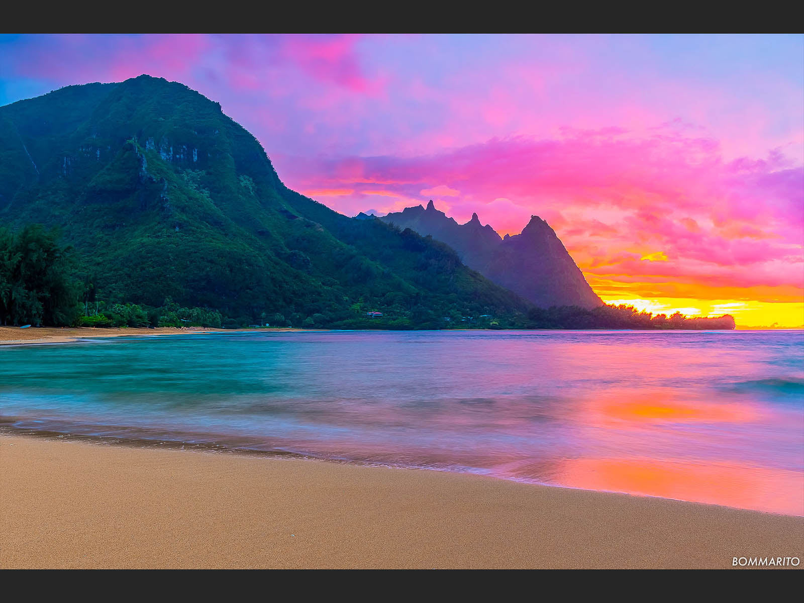 Tunnels Beach - Winter Sunset