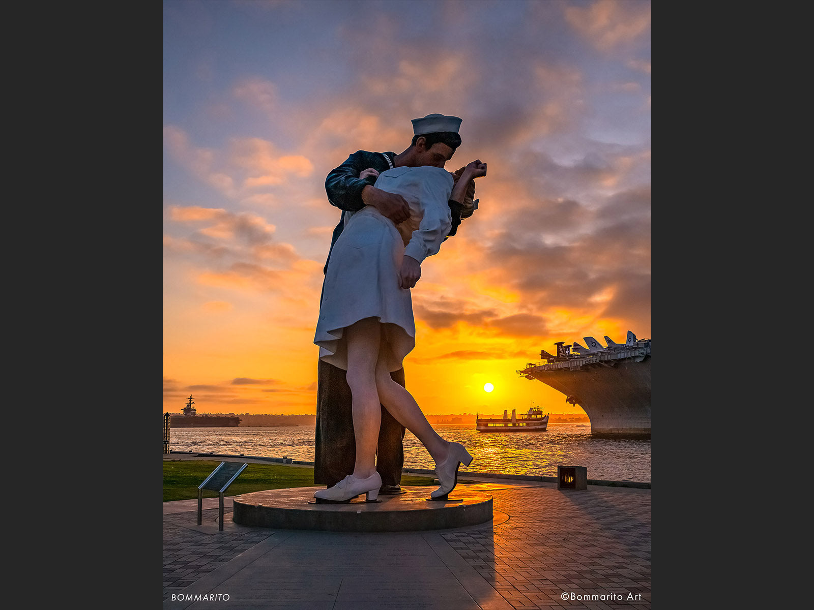 Kissing Statue Sunset